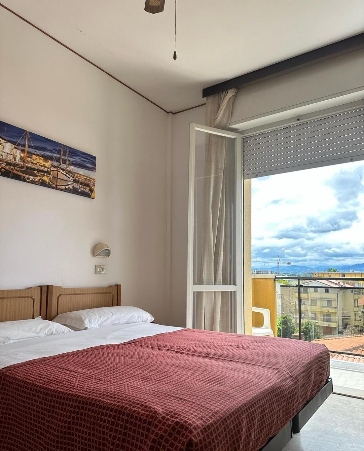 Anny Hotel Rimini Exterior foto